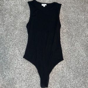 black tank top bodysuit size small